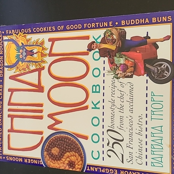 China moon cookbook - Picture 1 of 6